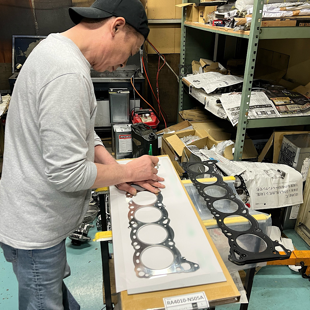RB26ヘッドガスケット開発｜開発の背景と職人のこだわり